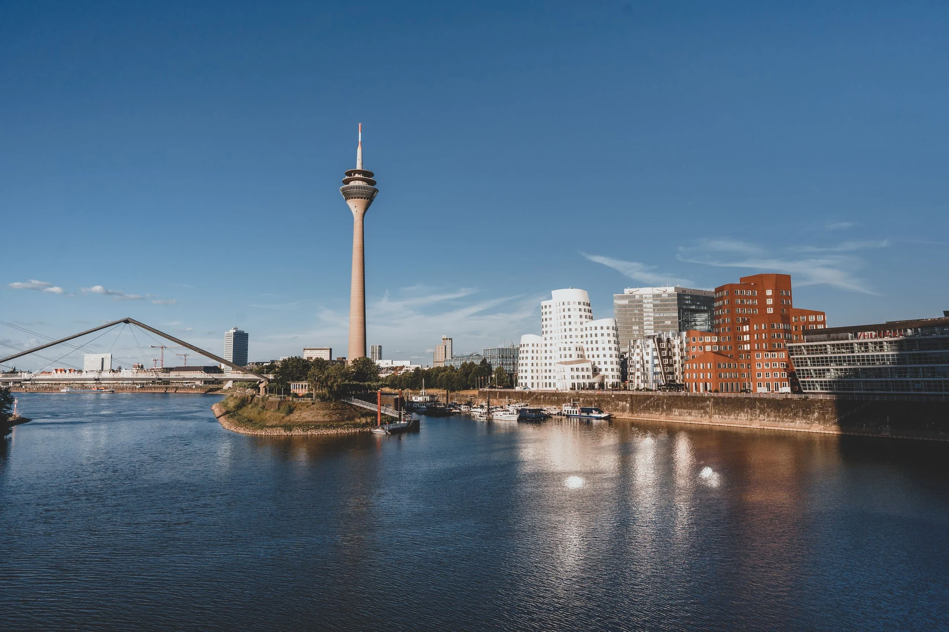 Dusseldorf skyline